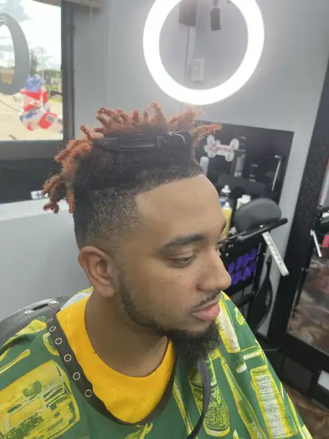 Haircut from Razor Rons's Booksy portfolio